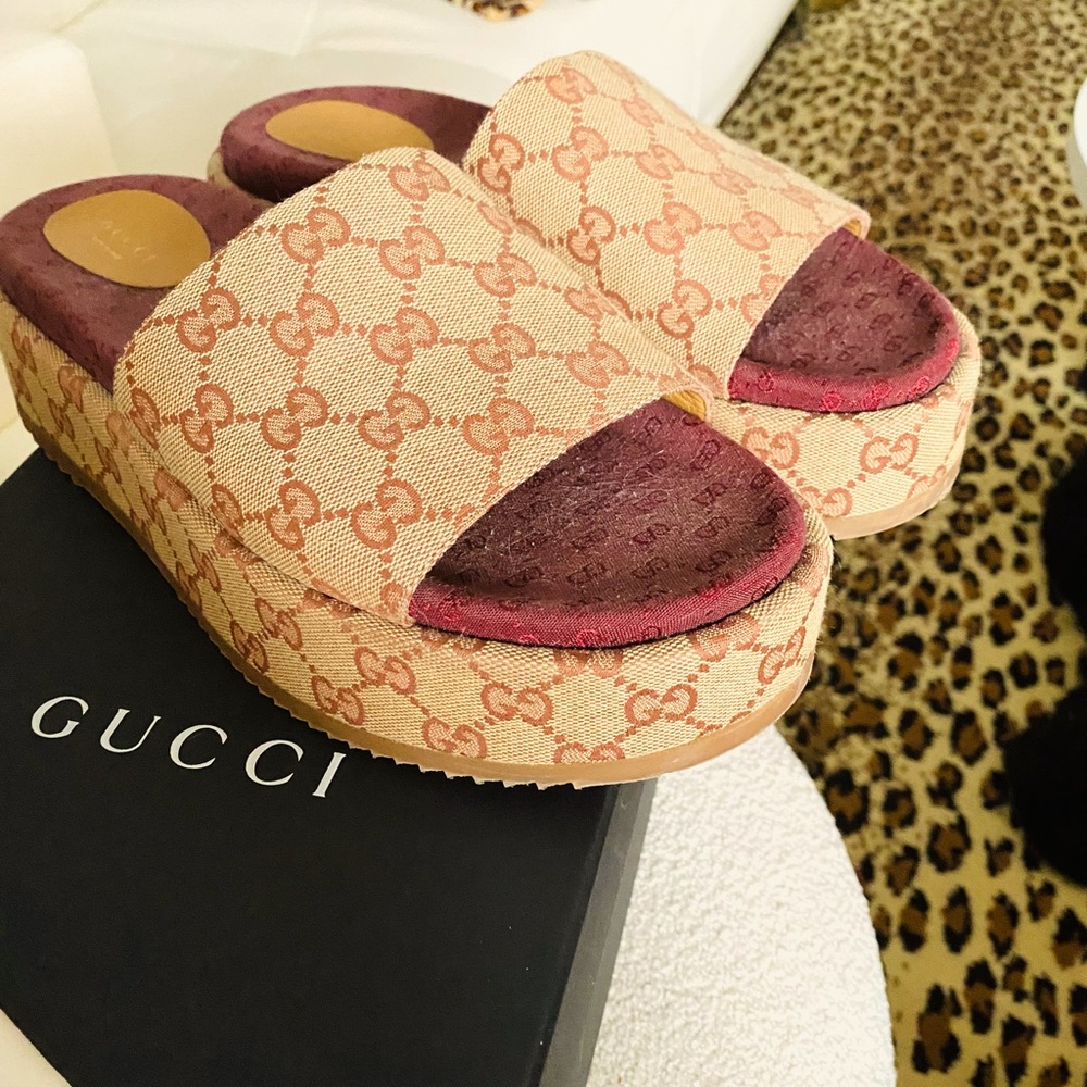 Gucci Sandals